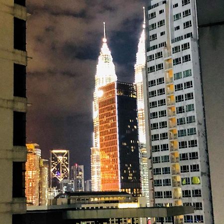 Klcc One Bedroom Apt & Studio كوالالمبور المظهر الخارجي الصورة