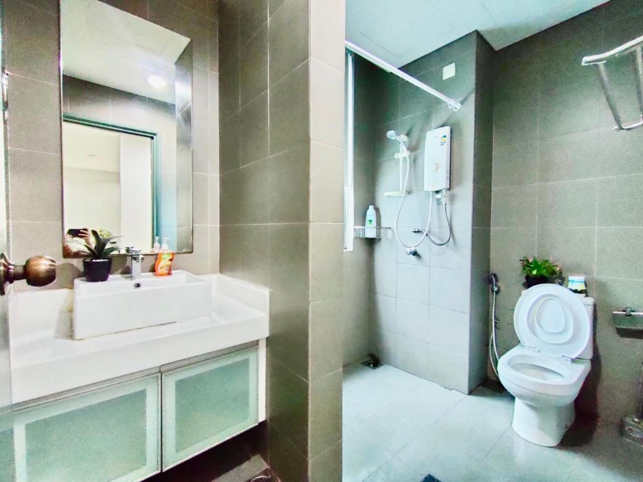 Klcc One Bedroom Apt & Studio كوالالمبور المظهر الخارجي الصورة